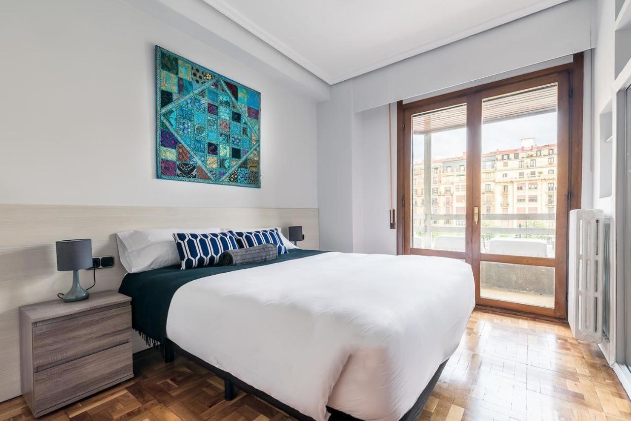 Zurriola Surf Apartment San Sebastian Exterior photo