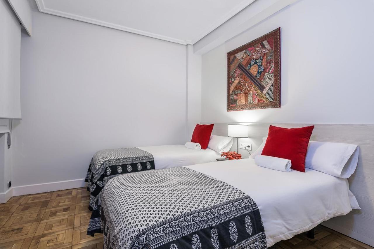 Zurriola Surf Apartment San Sebastian Exterior photo