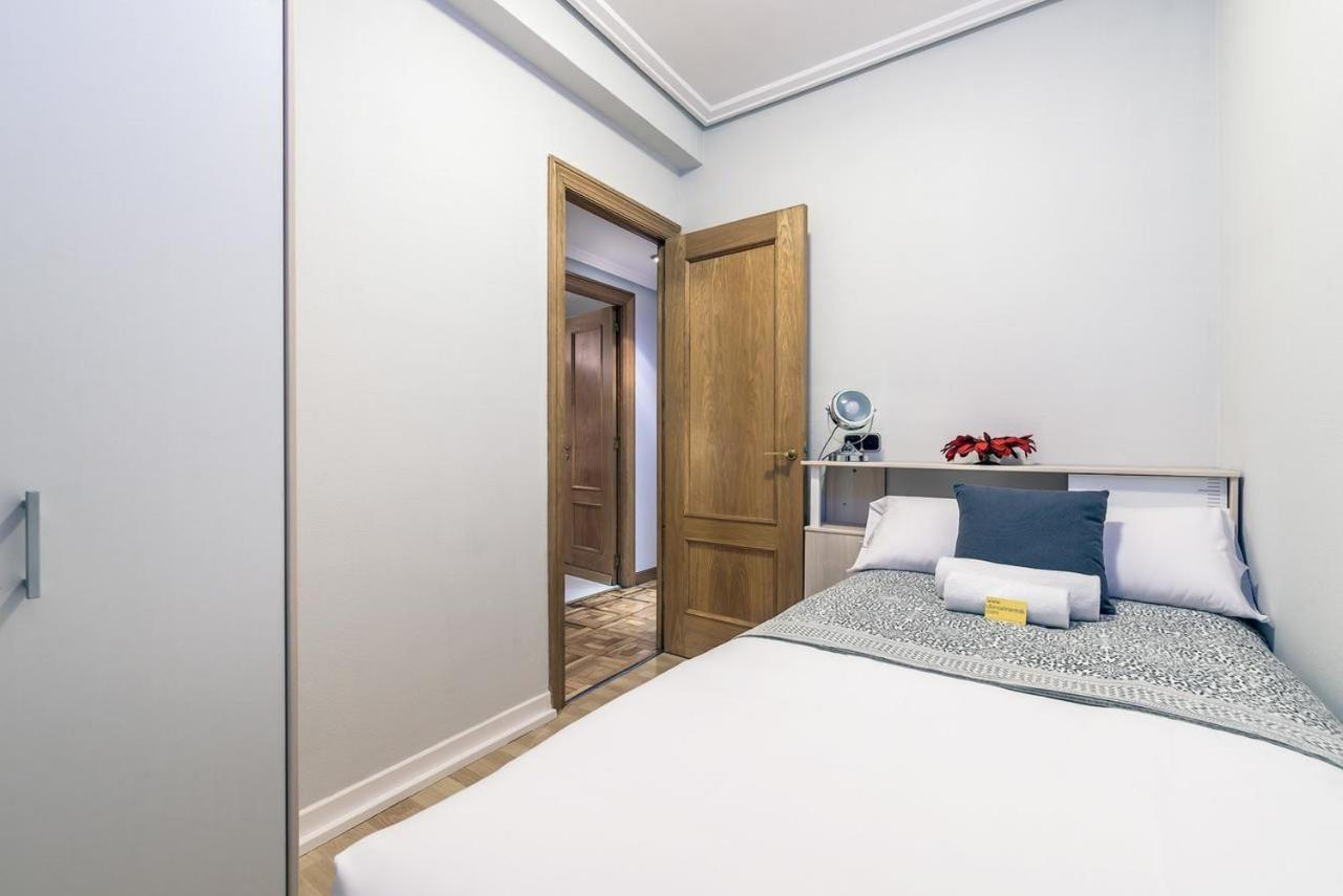 Zurriola Surf Apartment San Sebastian Exterior photo